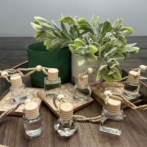 Car air freshener oil diffuser